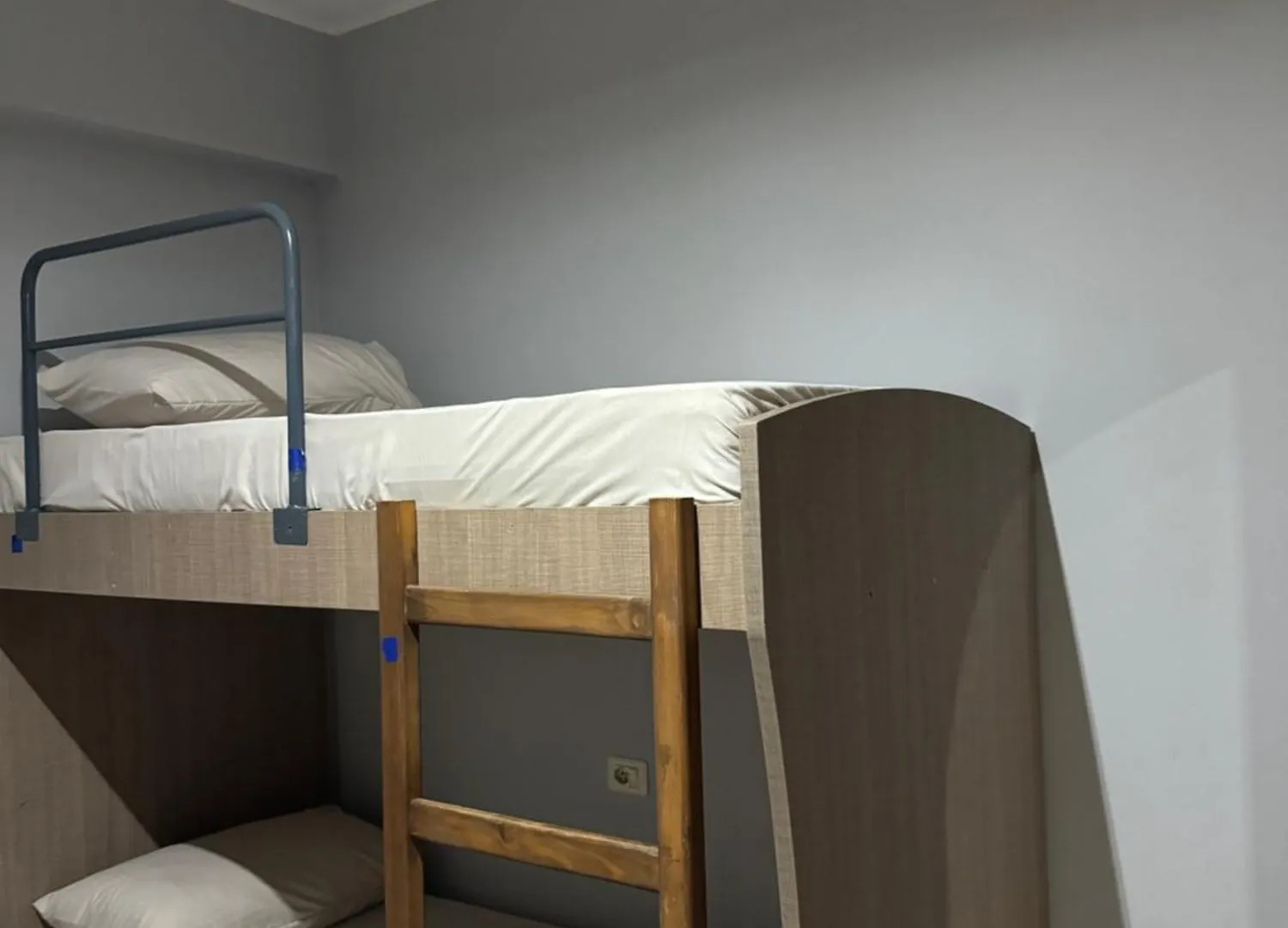 Your Apartment Shkoder 0*,