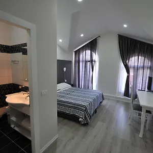 3* Отель Rose Garden